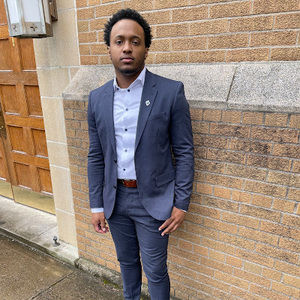 Meet your Posher, Justin